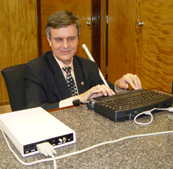 Steve Booth makes a call using FSTTY.