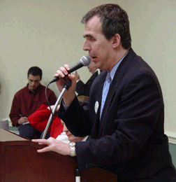 James McCarthy, NFB Director of Governmental Affairs, answers questions about the three legislative priorities at the 2006 Washington D.C. Seminar.