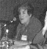 Ellen Bomer, blinded by in the'98 embassy explosion  (20558 bytes)
